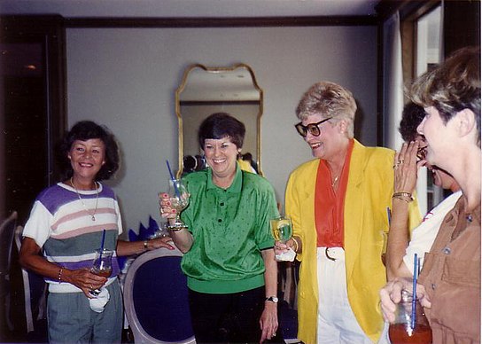 30thReunionGirlsLuncheon_8-3-90_008.jpg