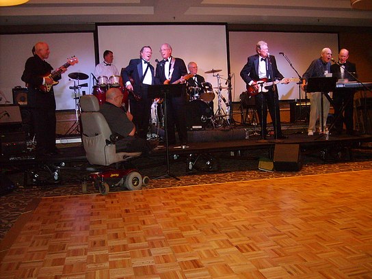 HALL REUNION 016